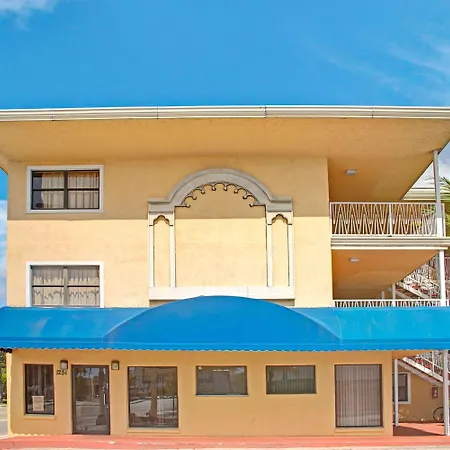 Travelodge By Wyndham Fort Lauderdale-2